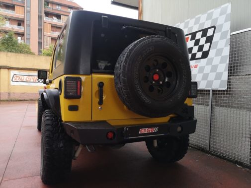 Jeep Wrangler Jk 3.8 V6 powered by 9000 Giri