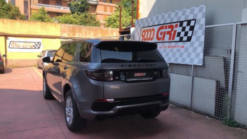 Land Rover Discovery 2.0 td powered by 9000 Giri