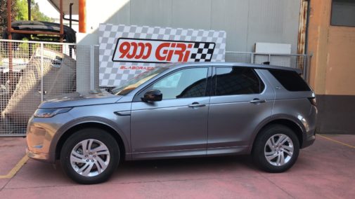 Land Rover Discovery 2.0 td powered by 9000 Giri