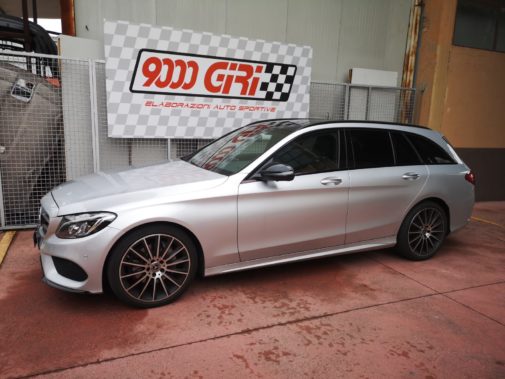 Mercedes C220 cdi powered by 9000 Giri