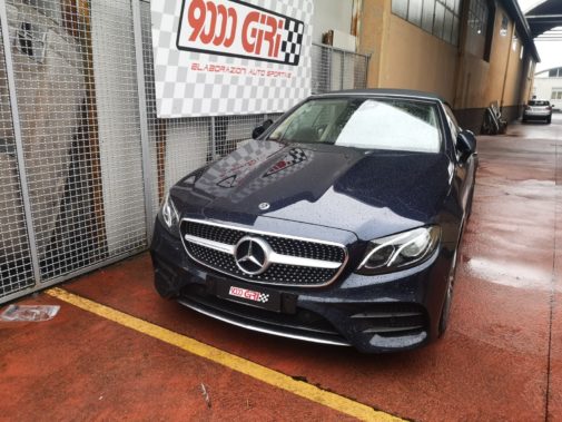 Mercedes E 220 cdi cabrio powered by 9000 Giri