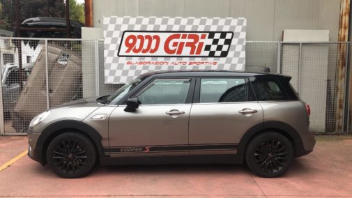 Mini Cooper S Clubman powered by 9000 Giri