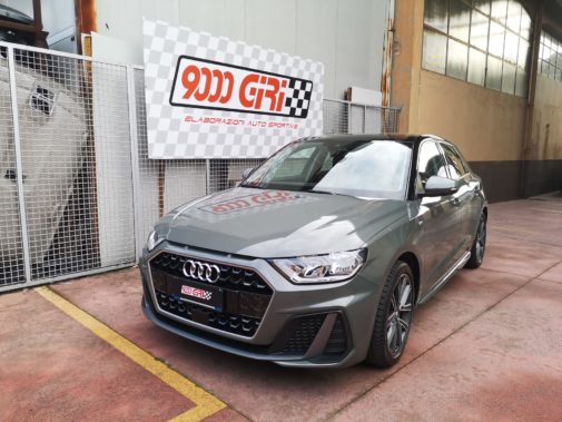 Audi A1 1.0 tfsi powered by 9000 Giri