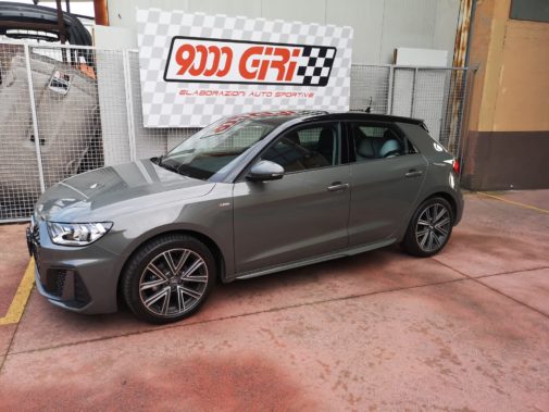 Audi A1 1.0 tfsi powered by 9000 Giri