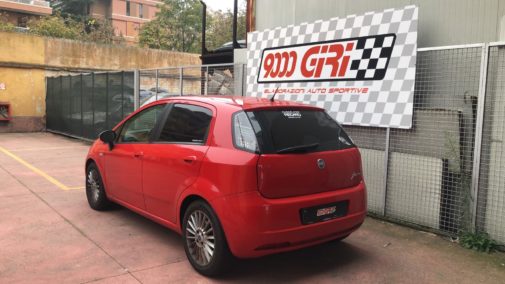 Fiat Grande Punto 1.4 Tjet powered by 9000 Giri