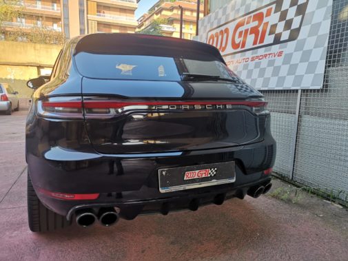 Porsche Macan 2.0 tb powered by 9000 Giri