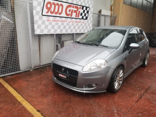 Fiat Grande Punto 1.4 Tjet powered by 9000 Giri