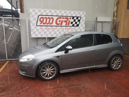 Fiat Grande Punto 1.4 Tjet powered by 9000 Giri