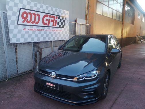 Vw Golf 7.5 R line powered by 9000 Giri