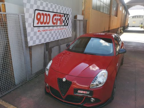 Alfa Romeo Giulietta 2.0 jtdm powered by 9000 Giri