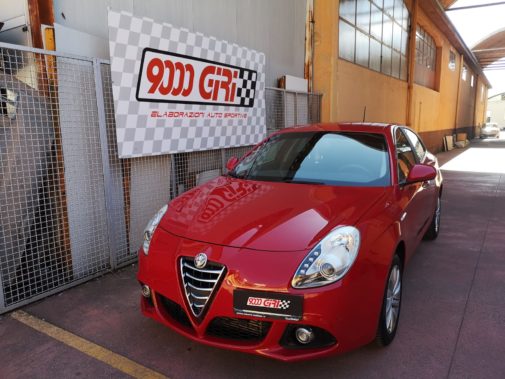 Alfa Romeo Giulietta 2.0 jtdm powered by 9000 Giri