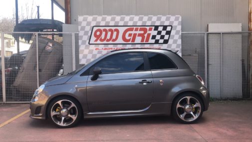 Fiat 500 Abarth 595 cabrio powered by 9000 Giri