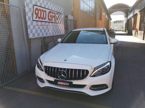 Mercedes C220 d powered by 9000 Giri