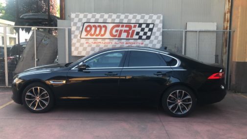 Jaguar Xf 3.0 td powered by 9000 Giri