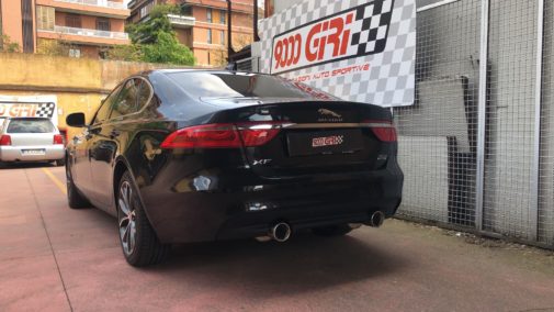 Jaguar Xf 3.0 td powered by 9000 Giri