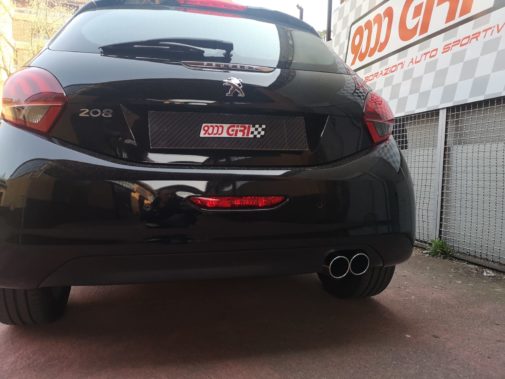 Peugeot 208 1.2 3 cilindri powered by 9000 Giri