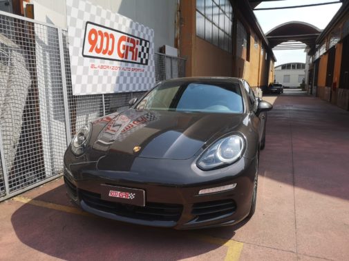Porsche Panamera 3.0 td powered by 9000 Giri