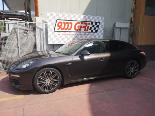 Porsche Panamera 3.0 td powered by 9000 Giri