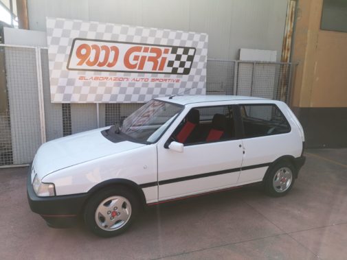 Fiat Uno Turbobb powered by 9000 Giri