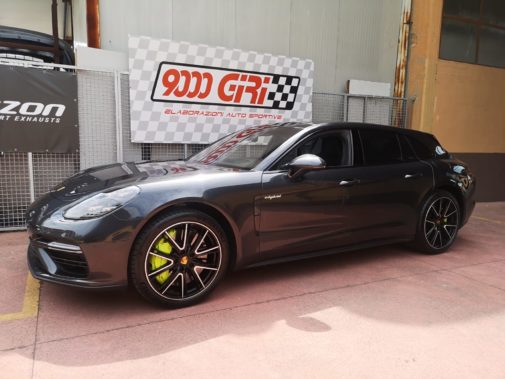 Porsche Panamera 4.0 Turbo Hybrid powered by 9000 Giri