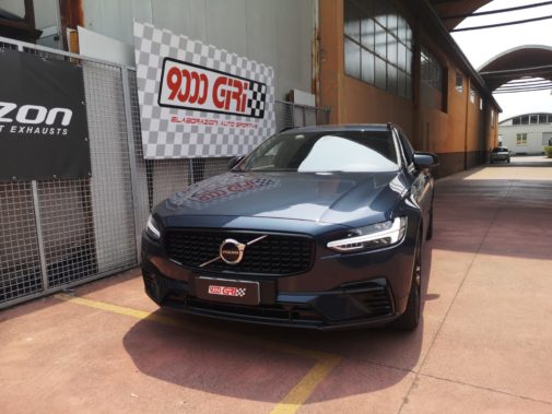 Volvo V90 powered by 9000 Giri