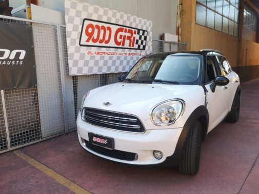 Mini Cooper 1.6 powered by 9000 Giri