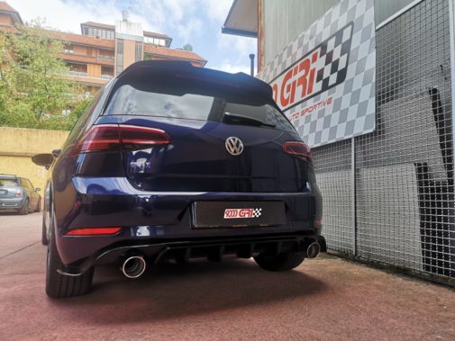 Vw Golf 7.5 Gti powered by 9000 Giri