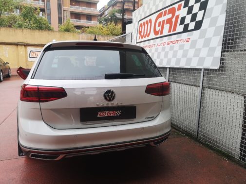 Vw Passat 2.0 tdi powered by 9000 Giri