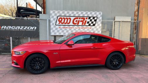 Ford Mustang 5.0 V8 powered by 9000 Giri