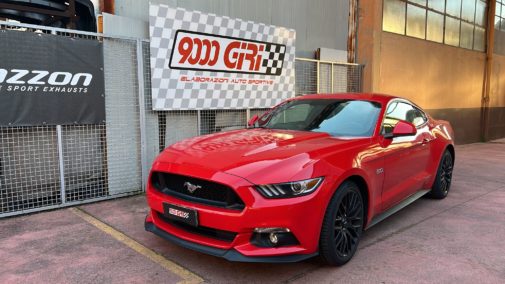 Ford Mustang 5.0 V8 powered by 9000 Giri