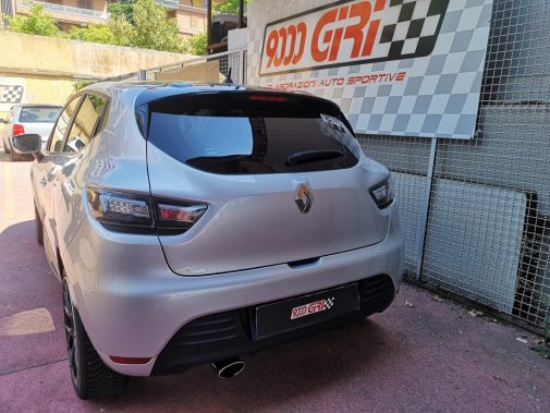 Centralina Seletron programmata by 9000 Giri su Renault Clio 900 Tce