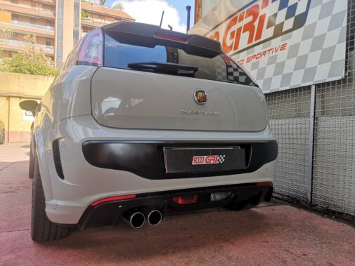 Terminale diretto + centrale silenziato Ragazzon installato su Fiat Grande Punto Abarth