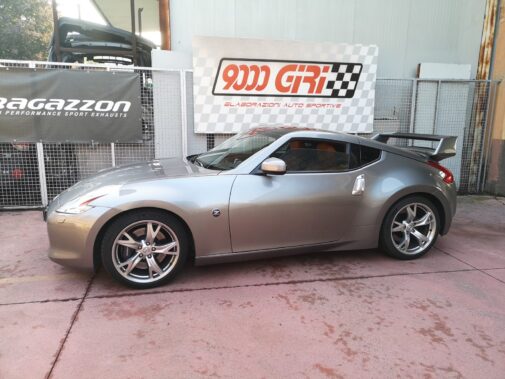 Dischi + pastiglie sportive Ebc + tagliando con olio Bardhal eseguito su Nissan 370Z