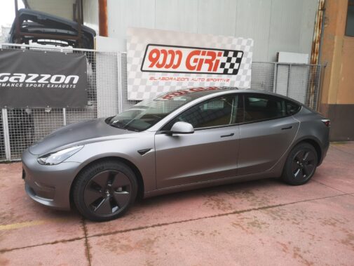 Tesla Model 3 car wrapping completo carrozzeria + interni porte colore titanium opaco