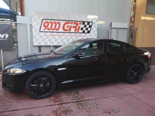 Jaguar Xf 3.0 tdi montaggio Active Sound Booster Maxhaust versione Pro