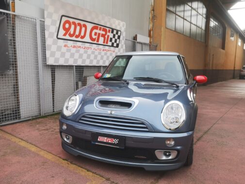 Mini Cooper Gp R53 Jcw restauro completo carrozzeria + interni + sostituzione motore + ammortizzatori Bilstein B6 + impianto frenante Ebc