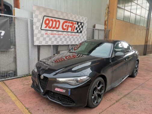 Terminale + centrale sportivi Ragazzon + dischi e pastiglie sportivi Ebc montati su Alfa Romeo Giulia Veloce 2.0 Q4