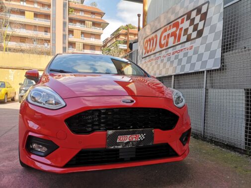 Terminale sportivo omologato Ragazzon Performance + centrale diretto montati su Ford Fiesta 1.0 Ecoboost