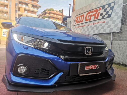 Montaggio terminale sportivo omologato Inoxcar su Honda Civic 1.0 tb