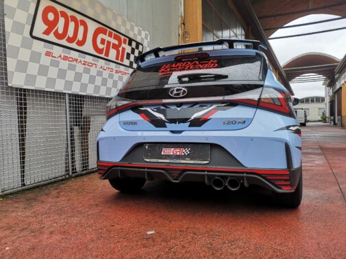 Hyundai I20N con terminale sportivo omologato Inoxcar e centrale diretto gr N