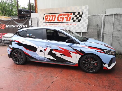 Hyundai I20N con terminale sportivo omologato Inoxcar e centrale diretto gr N