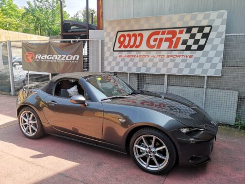 Mazda Mx5 2.0 nd con terminale sportivo omologato Ragazzon Performance e tubo diretto gr N