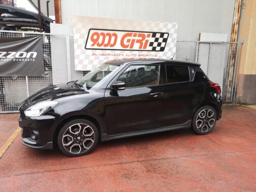 Suzuki Swift Sport Hybrid con Stage 1 linea di scarico Ragazzon centralina e pedalbooster Seletron Performance filtro aria Bmc