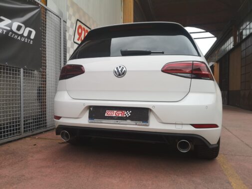 Vw Golf 7 R Line con terminale omologato Ragazzon Performance centrale diretto estrattore posteriore e by pass con valvola