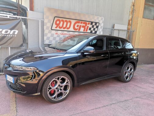 Alfa Romeo Tonale 1.5 tb hybrid con centralina Seletron Performance e Pedalbooster app