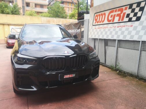 Bmw 118 con lama anteriore + spoiler posteriore tetto Maxton Design montati da 9000 Giri elaborazioni