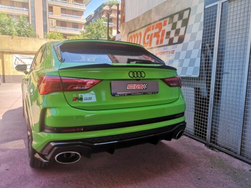 Audi Rsq3 kit estetico esterno carrozzeria Maxton Design spoiler minigonne etc + servizio verniciatura pinze freno verdi