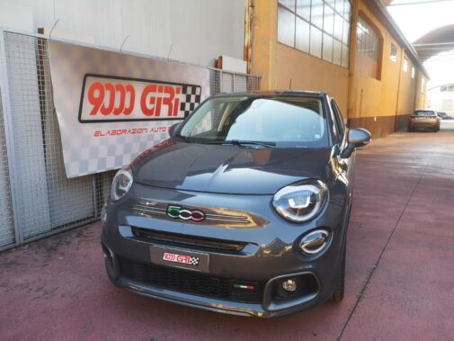 Fiat 500X 1.3 Mjet con Pedalbooster Connect Seletron Performance montato da 9000 Giri elaborazioni auto sportive