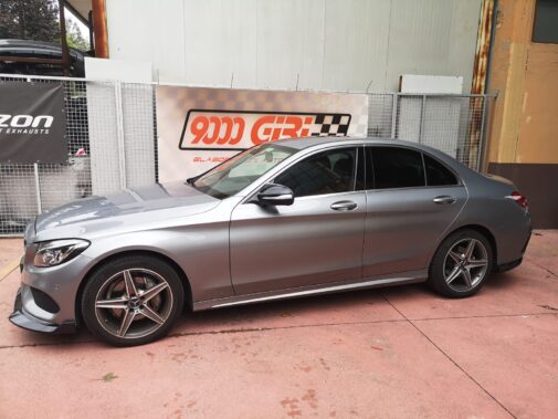 Mercedes C250 td tagliando completo con olio Liquimoly 5w30 + pulizia interna motore con idrogeno by 9000 giri