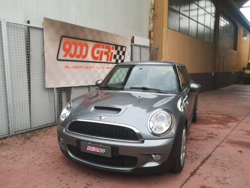 Mini Cooper S R56 con terminale sportivo omologato Ragazzon Performance + centrale diretto gr N by 9000 giri elaborazioni